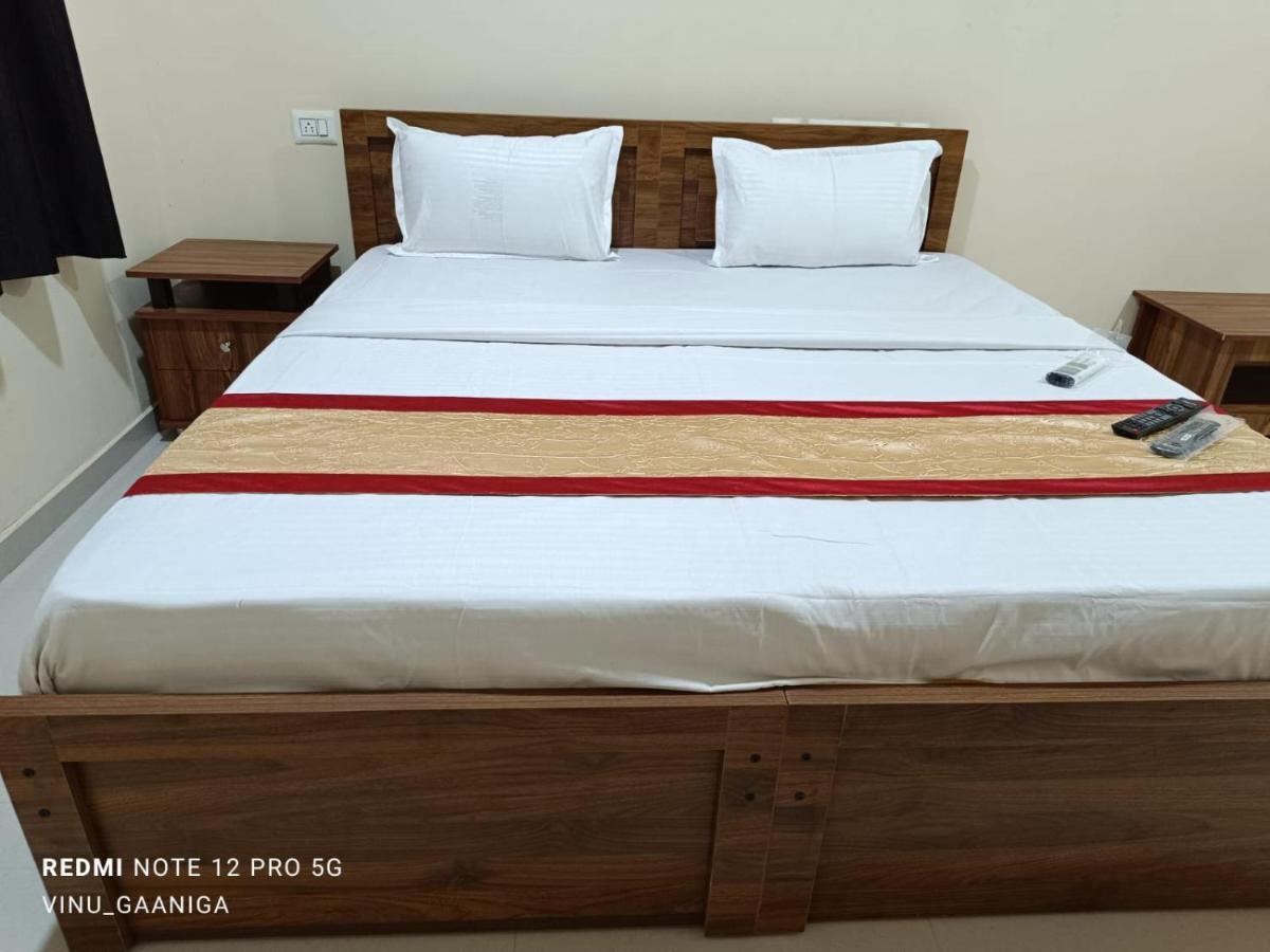 Premier Inn Lodge منغالور المظهر الخارجي الصورة