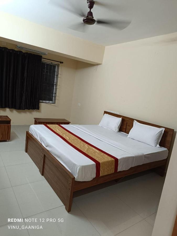 Premier Inn Lodge منغالور المظهر الخارجي الصورة