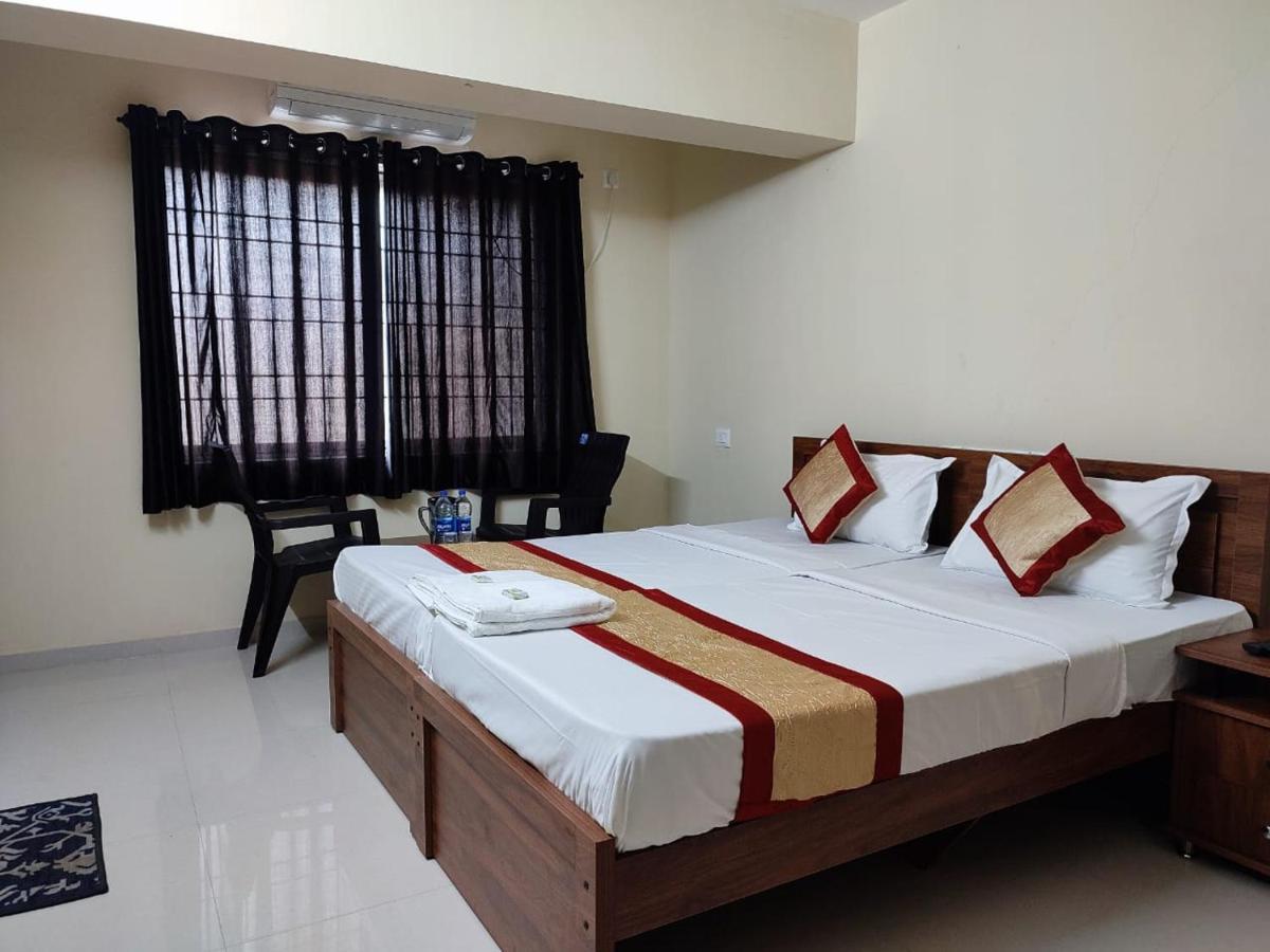 Premier Inn Lodge منغالور المظهر الخارجي الصورة
